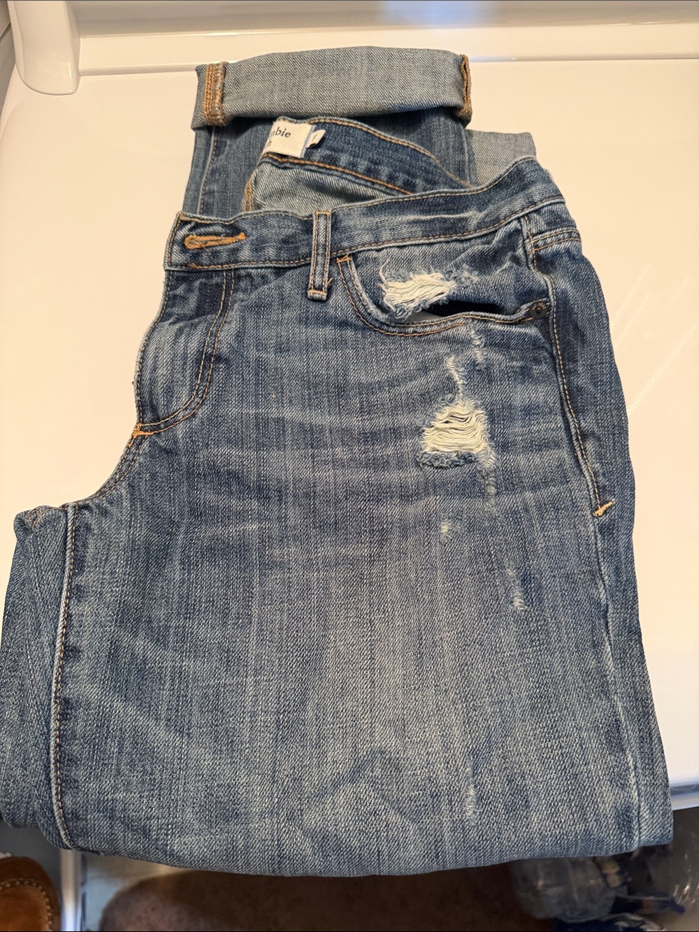 Abercrombie & Fitch Light Blue Distressed Ankle Jeans - Picture 7 of 7